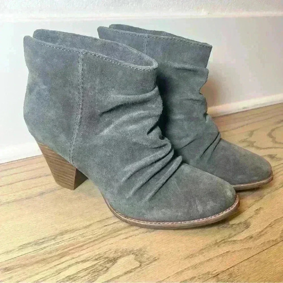Splendid Women's Reseda Round Toe Gray Suede Slouchy Ankle Booties Size 8.5 - Picture 2 of 9
